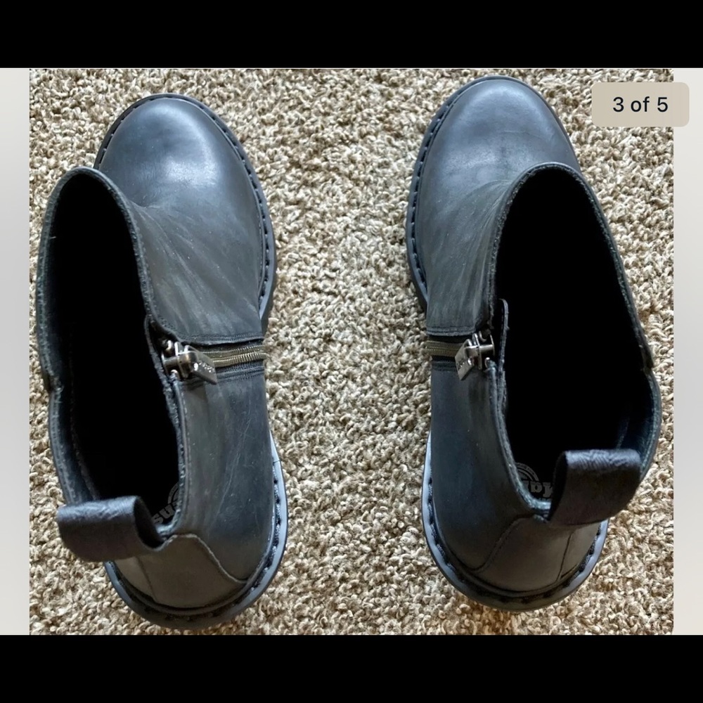 Dr Martens Magdalena bootie